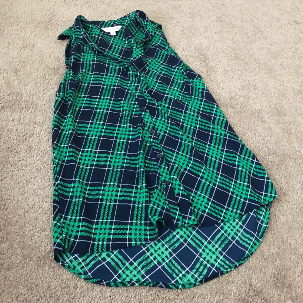 blue and green sleeveless tank top